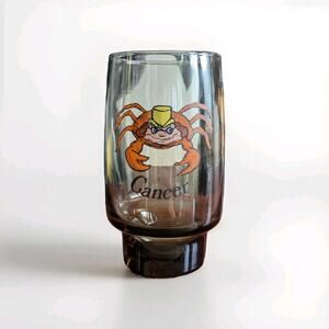 Vintage Cancer Zodiac Drinking Glass – Astrology Barware – Smoky Glass Crab Cup